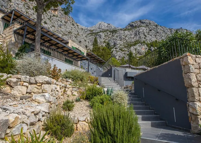 2m Lantställe Makarska